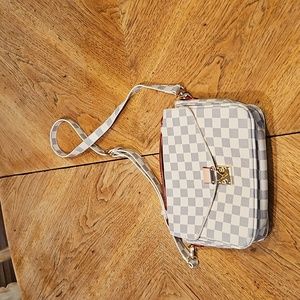 Checkered cross body bag NWOT